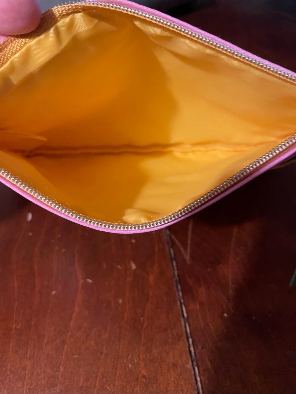 ipsy bright pink